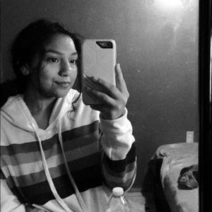 Meet your Posher, Amber